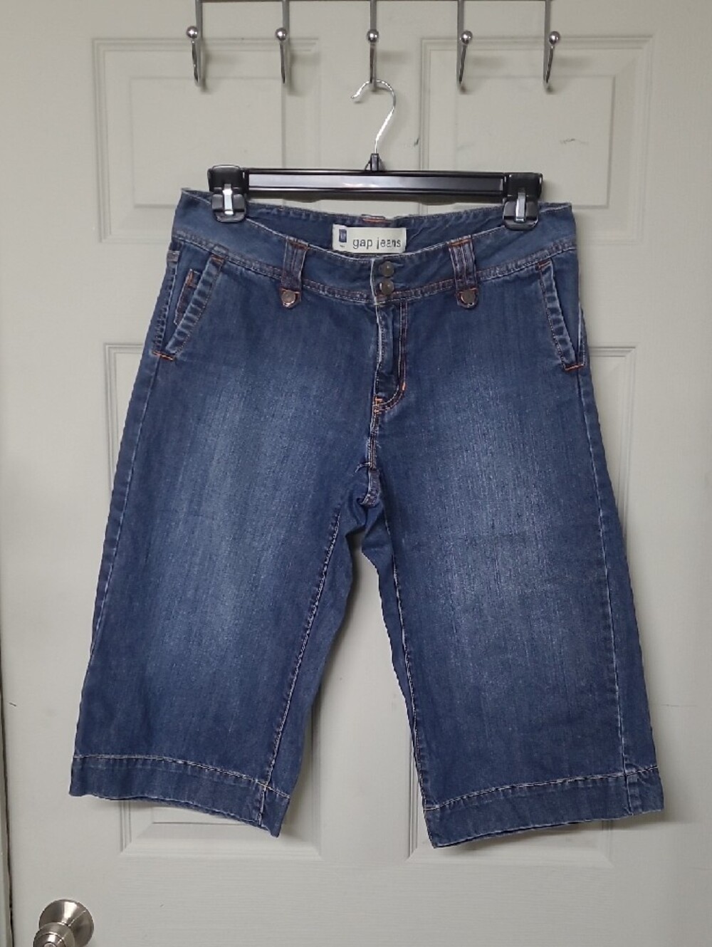 Gap Jeans Vintage Culottes Blue Denim Mid-Rise Copper-tone Buttons Size 10 GUC